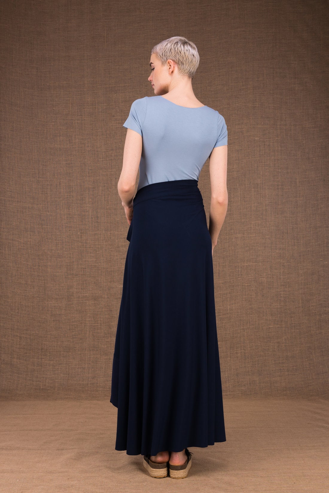 Jupe bleu marine longue en jersey de viscose BLIZZAIR – Image 3