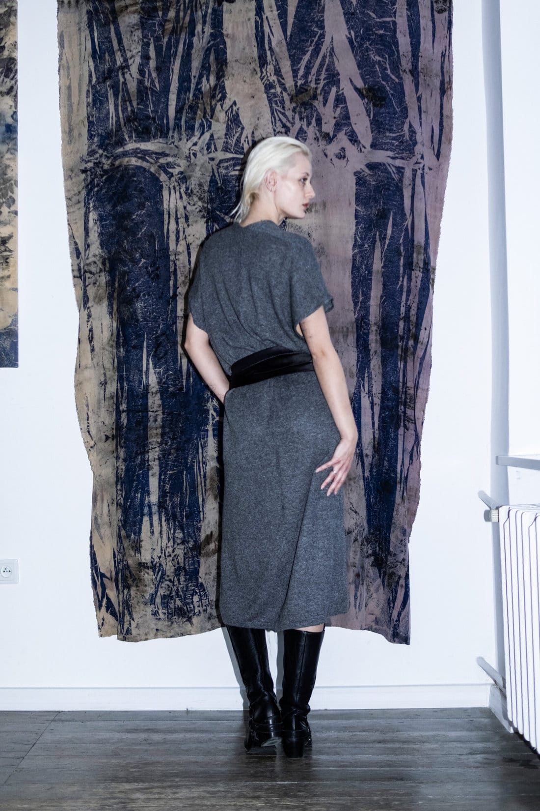 Gray long cashmere wrap vest-dress RITA – Image 4