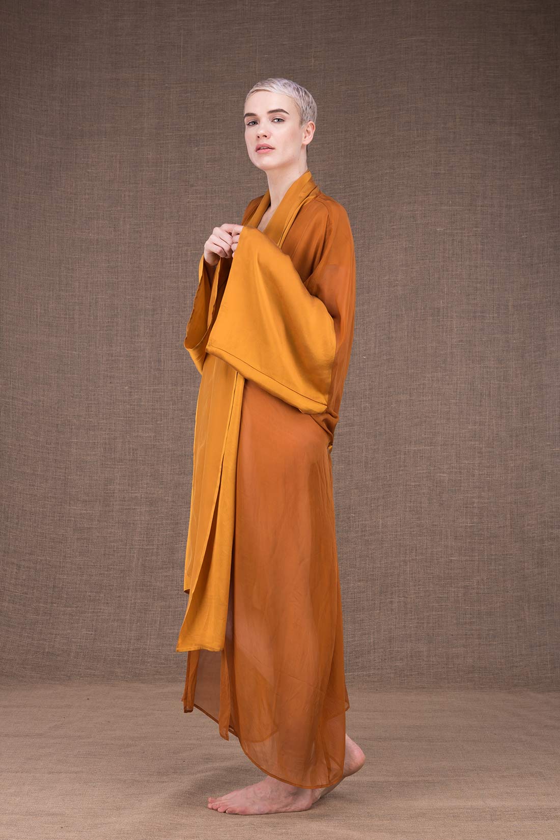 Yellow silk kimono dress WEZEN – Image 3
