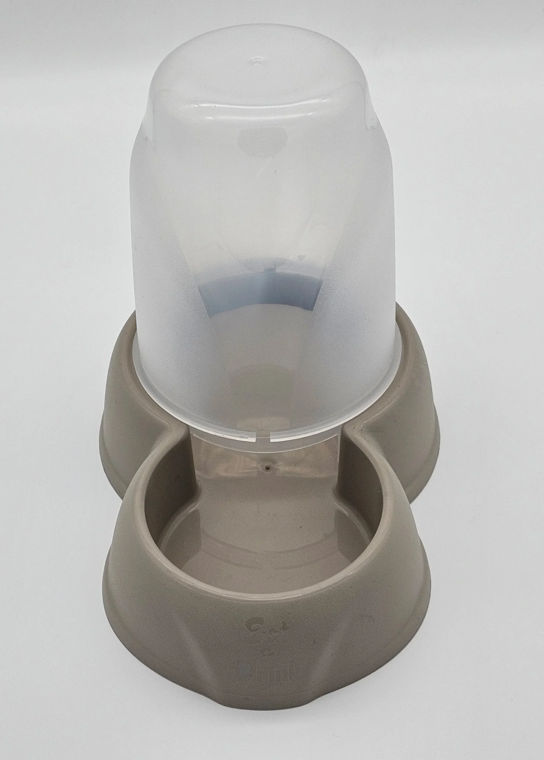 Distributeur antidérapant eau croquettes