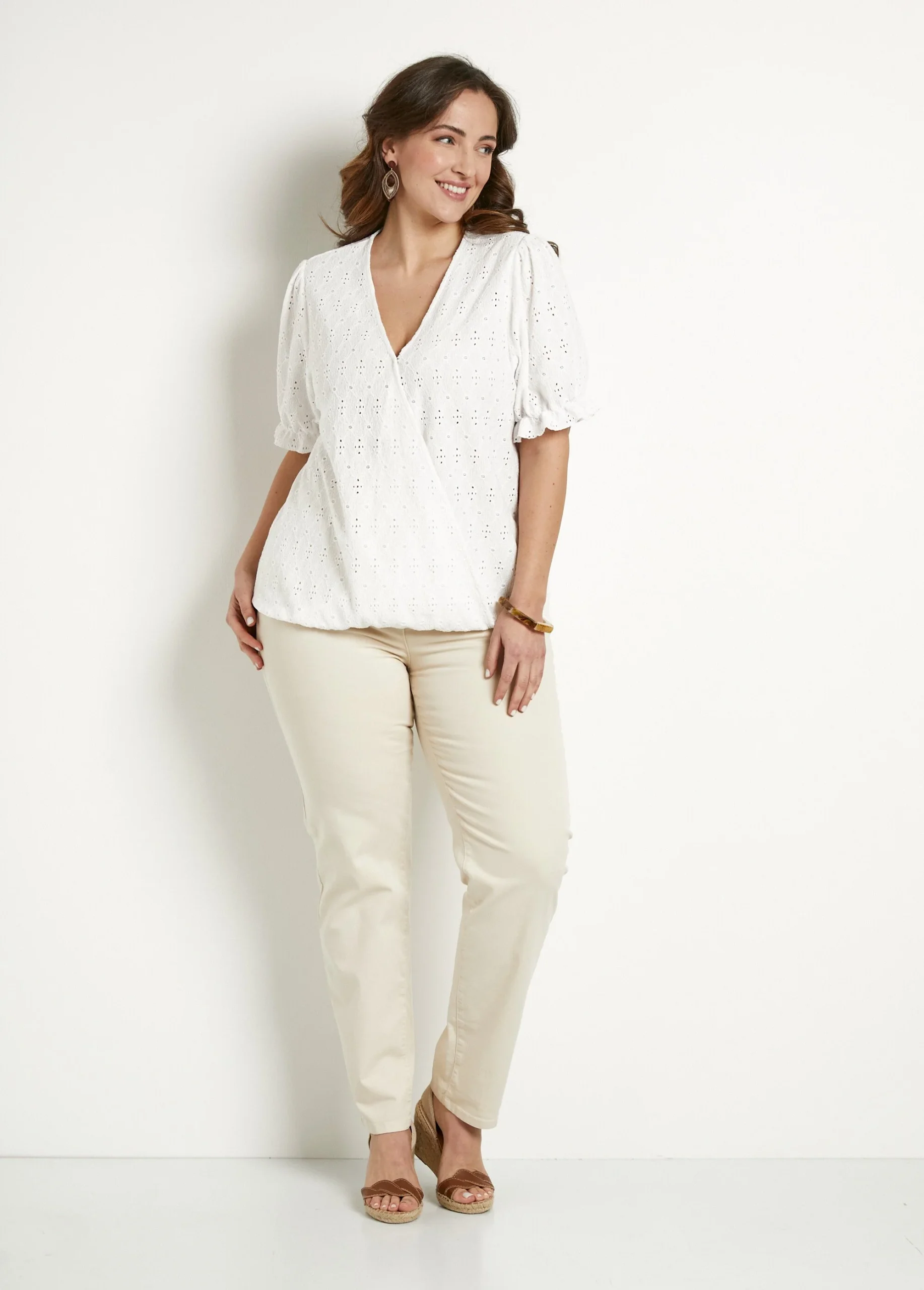 T-shirt cache-coeur blousant broderie – Image 9