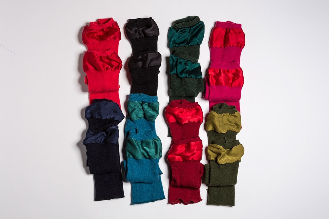 Red wool and silk mittens for women BIJOU – Image 5